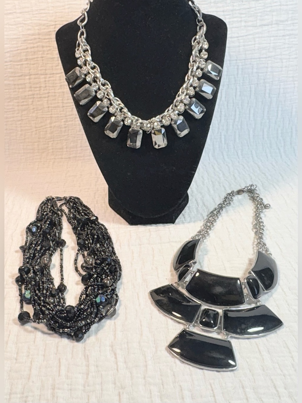 Sellers Lot Of 3 Chunky Statement Necklaces Black Theme Chico’s Nice   Untangled